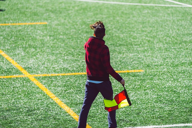 从右后卫到 从右后卫到