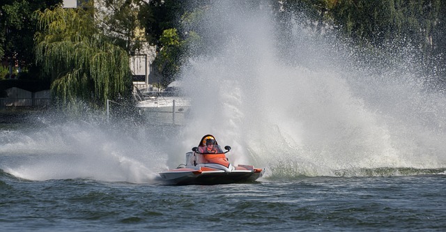 尤其是她与 尤其是她与